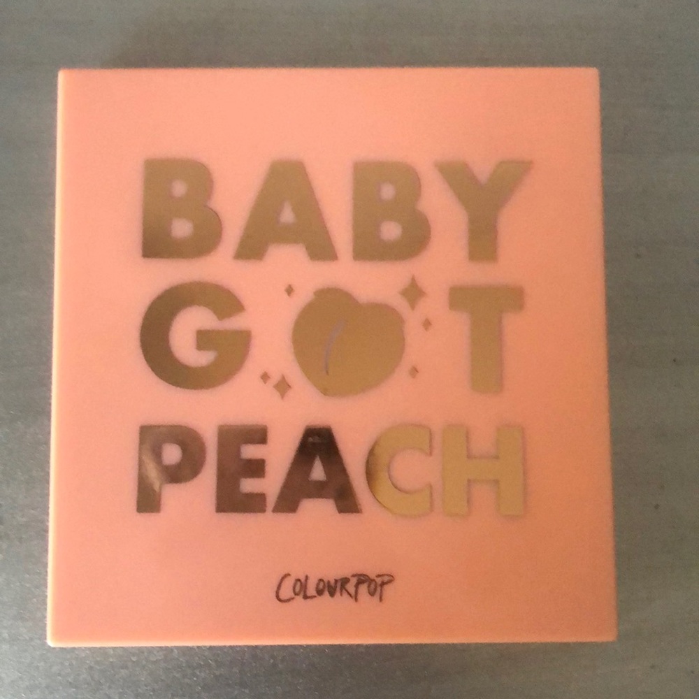 Colourpop baby got peach pallet